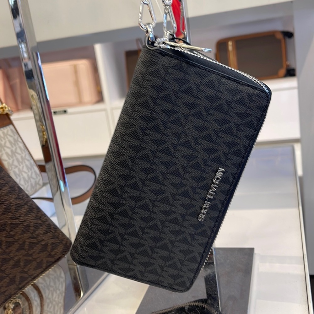 Michael Kors MK Signature Large Flat Multi-Function Phone Case Wallet Wristlet